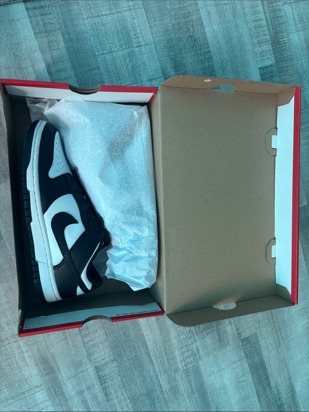 New Women Nike Dunk Low Black and White Low-Top Swoosh Sneakers